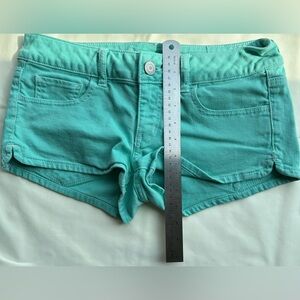 American Eagle Shortie Shorts size 6